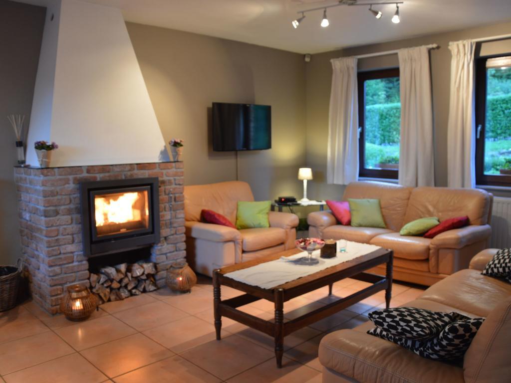 Modern Holiday Home In Stavelot With Fireplace Exterior photo
