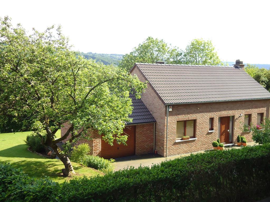 Modern Holiday Home In Stavelot With Fireplace Exterior photo